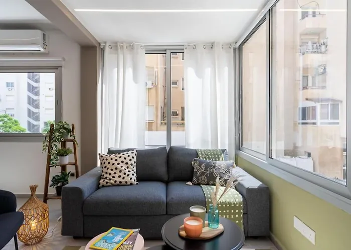 Apartment Cloudwalk 1- Bedroom In *