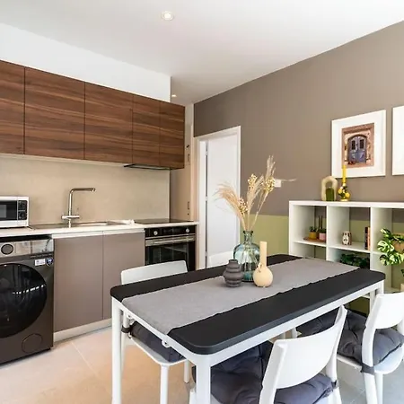 Cloudwalk 1- Bedroom In Апартаменты *